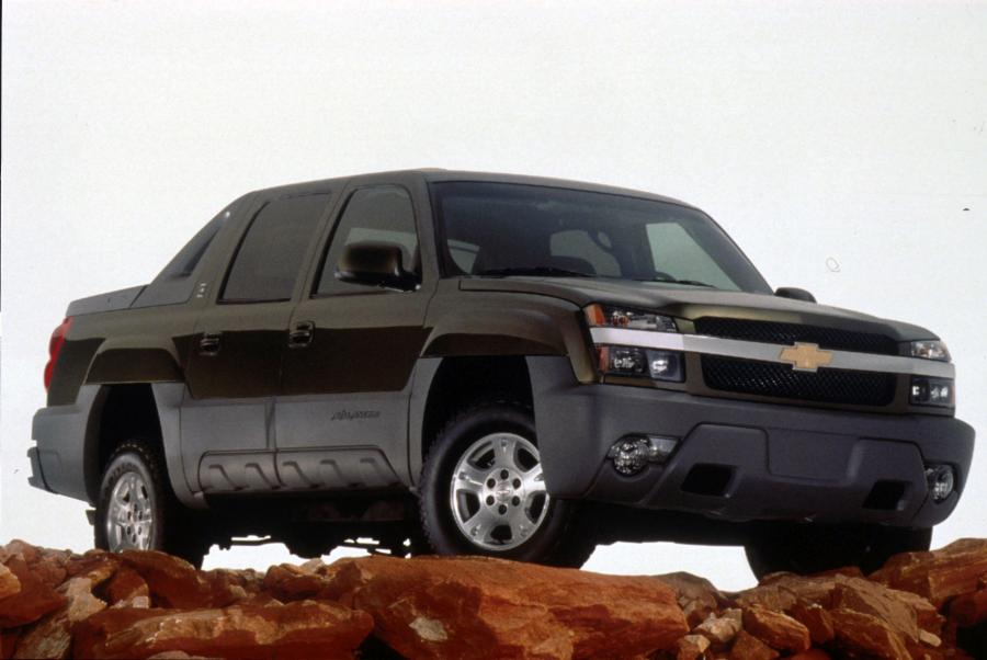  Chevrolet Avalanche 2002 года  (фото 47 из 93)